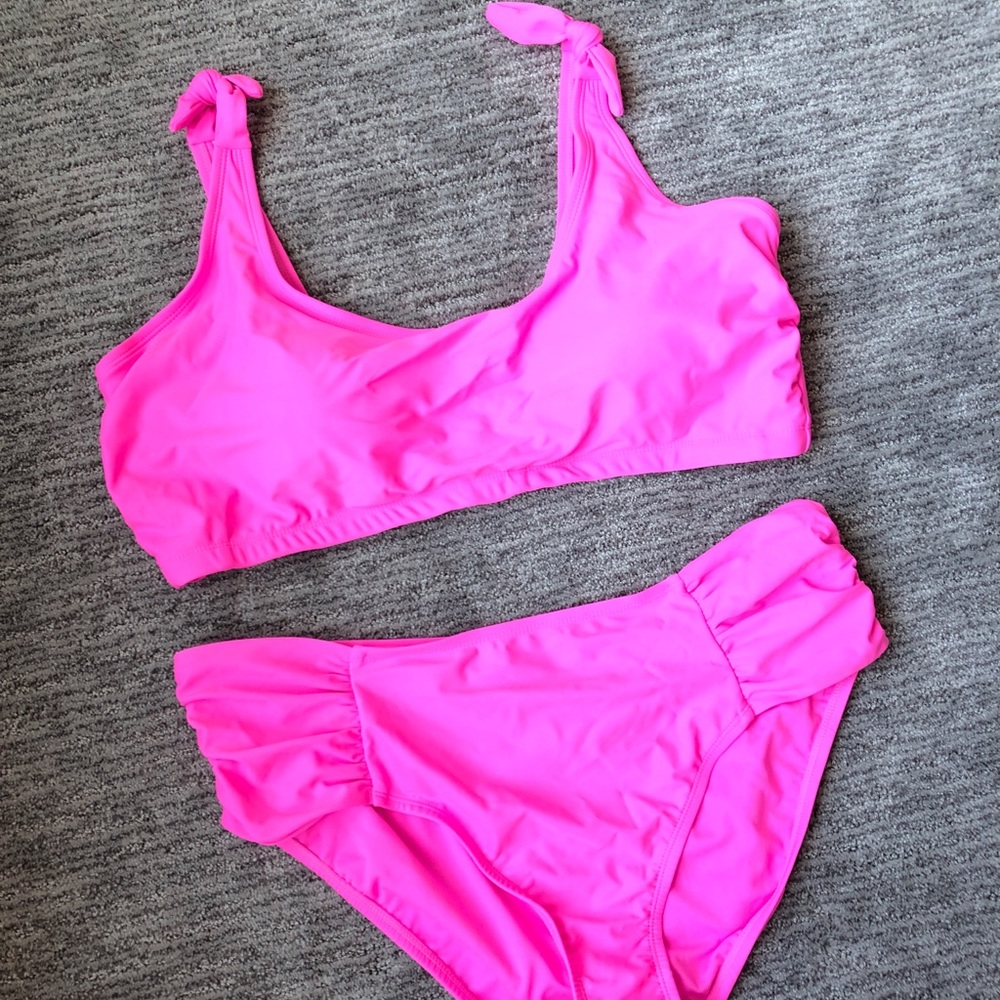 NWT Bright Pink Plus Bikini Xhilaration Plus Size